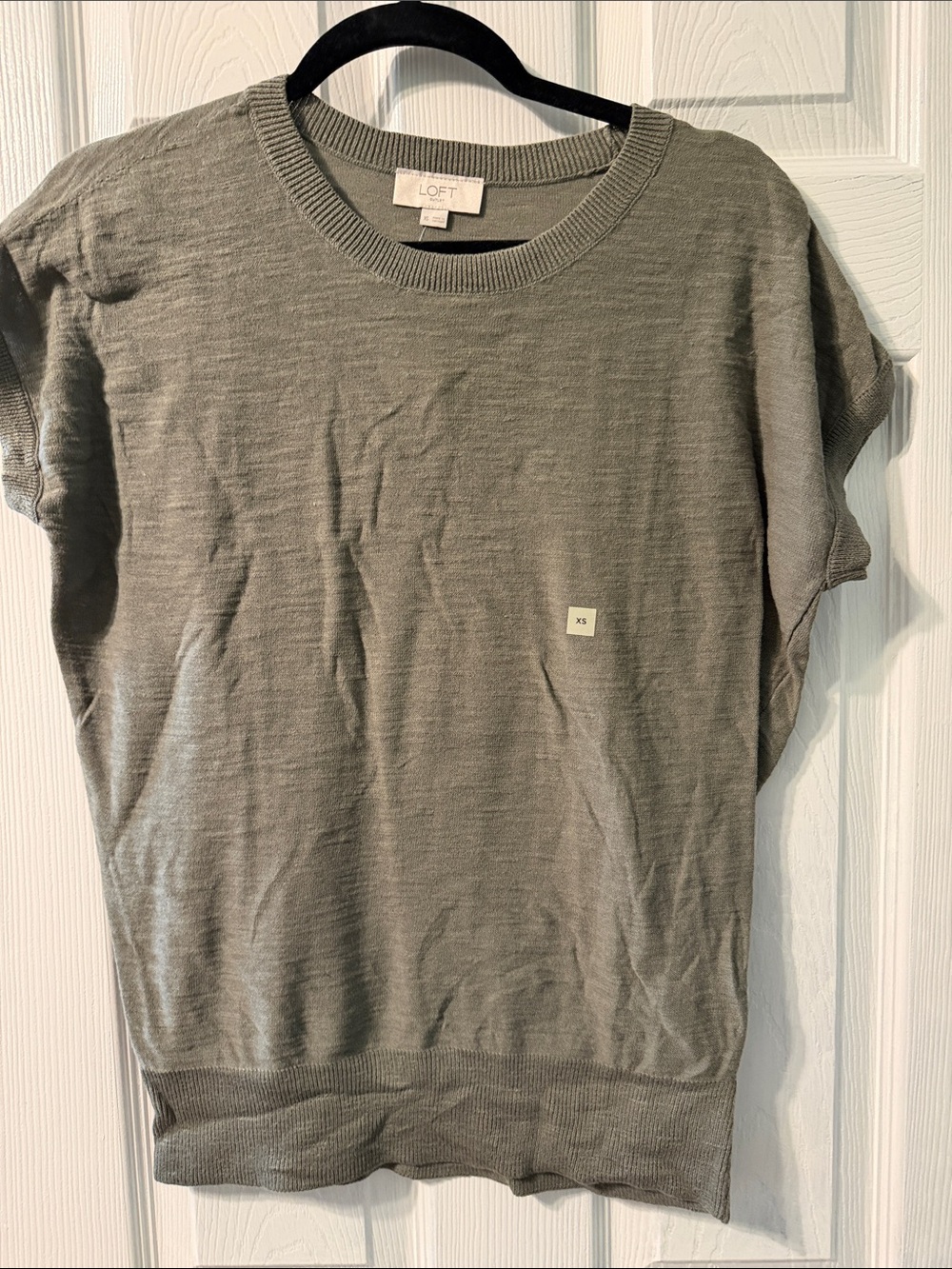 LOFT women’s  Olive Green Short-Sleeve Crewneck Sweater